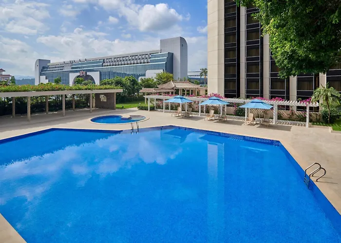 Shangri-La Shenzhen - Nearby Luohu Border, Outdoor Swimming Pool