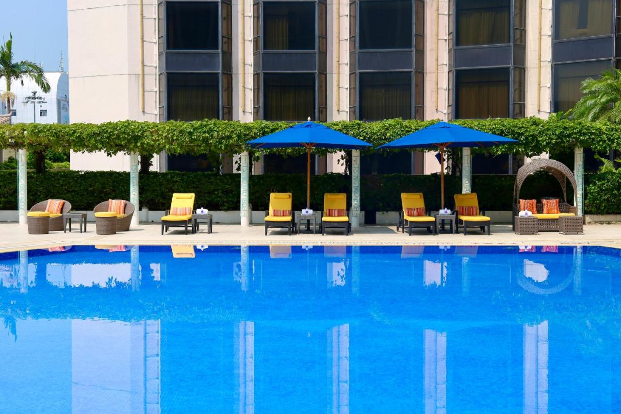 Shangri-la - Nearby Luohu Border, Outdoor Swimming Pool 5*